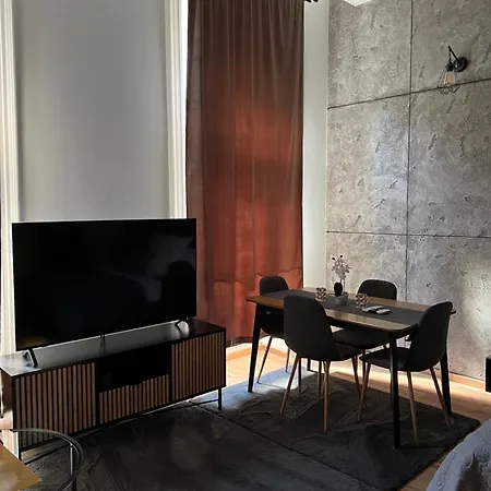 Apartment The White Star