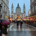 The White Star * Budapest